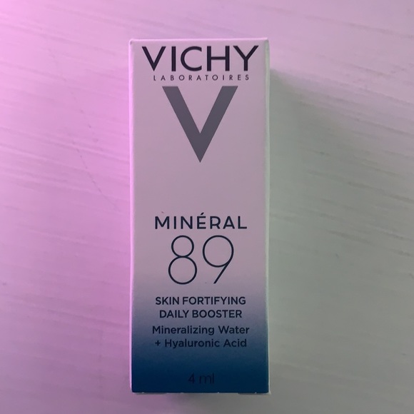 Brand new Vichy laboratories bundle. - Picture 2 of 9